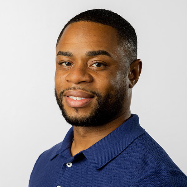 Headshot of Anthony Thompson