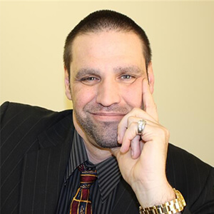 Headshot of Gregory Luciuk