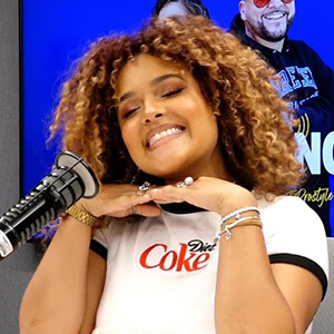 Headshot of Julissa Peralta