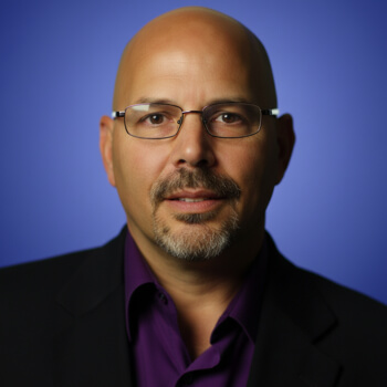 Headshot of Louis Piermatteo