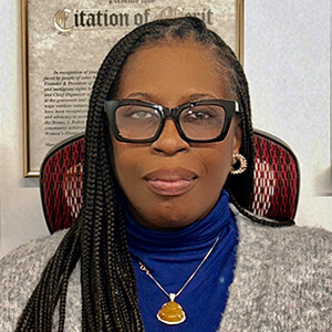 Headshot of Tuulikki Robertson