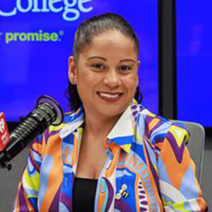 Headshot of Dr. Melissa Baralt