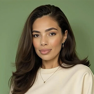 Headshot of Panagiota Babadelis