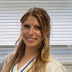 Shauna Miranda's headshot